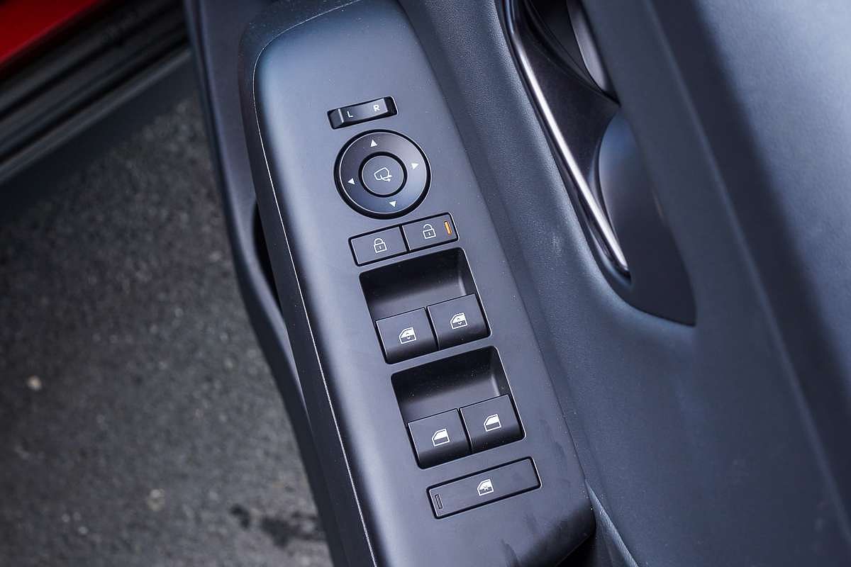 2025 Hyundai Kona Premium N Line SX2.V3