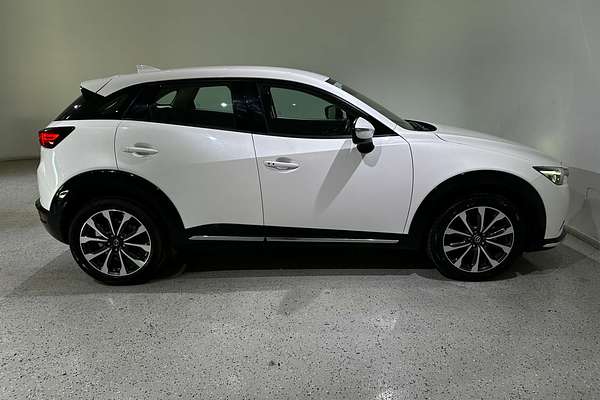 2022 Mazda CX-3 sTouring DK