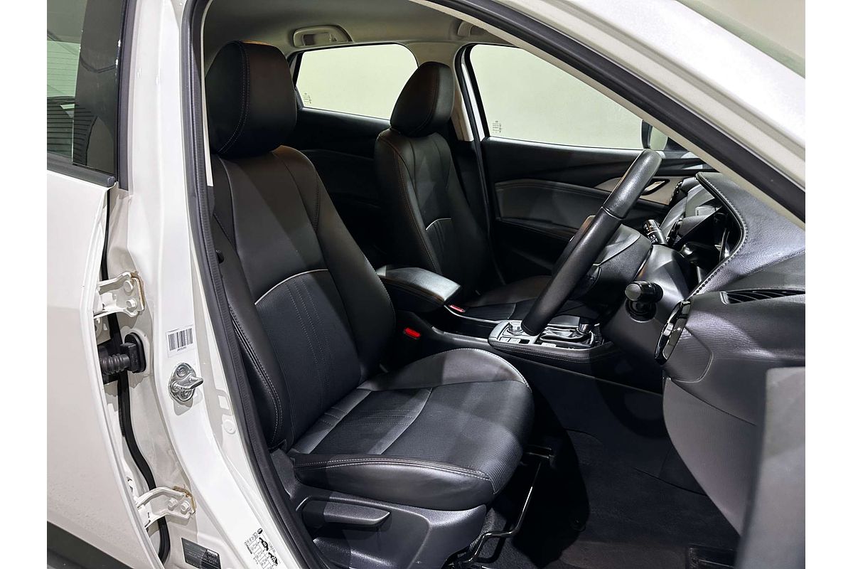 2022 Mazda CX-3 sTouring DK