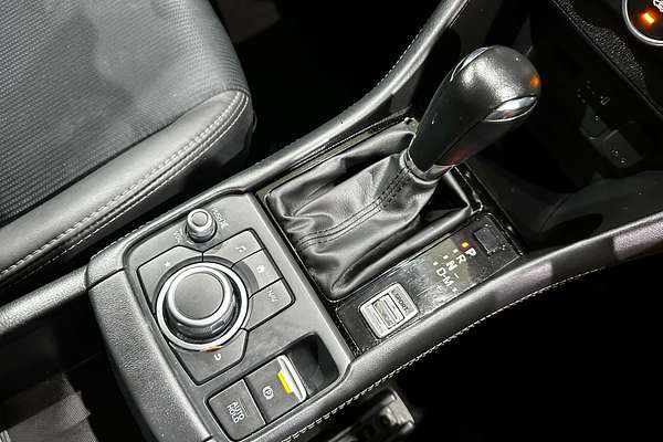 2022 Mazda CX-3 sTouring DK