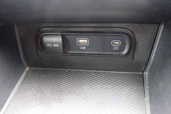 2022 Kia Sportage S NQ5