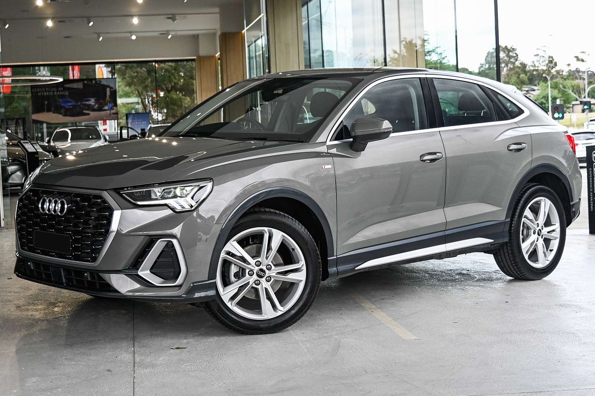 2023 Audi Q3 35 TFSI S line F3