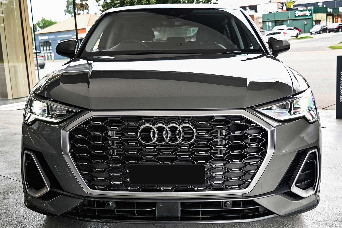 2023 Audi Q3 35 TFSI S line F3