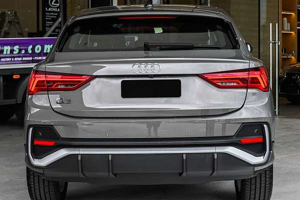 2023 Audi Q3 35 TFSI S line F3