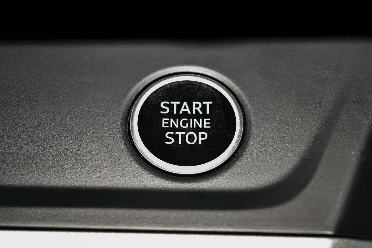 2023 Audi Q3 35 TFSI S line F3