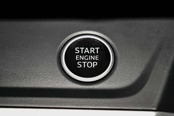 2023 Audi Q3 35 TFSI S line F3