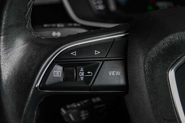 2023 Audi Q3 35 TFSI S line F3