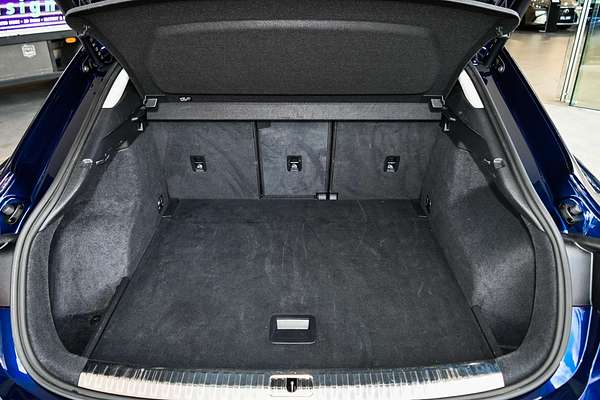 2023 Audi Q3 35 TFSI S line F3