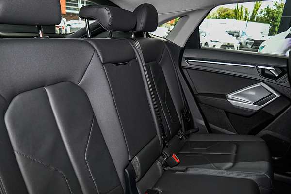 2023 Audi Q3 35 TFSI S line F3