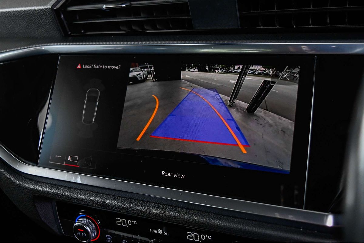 2023 Audi Q3 35 TFSI S line F3