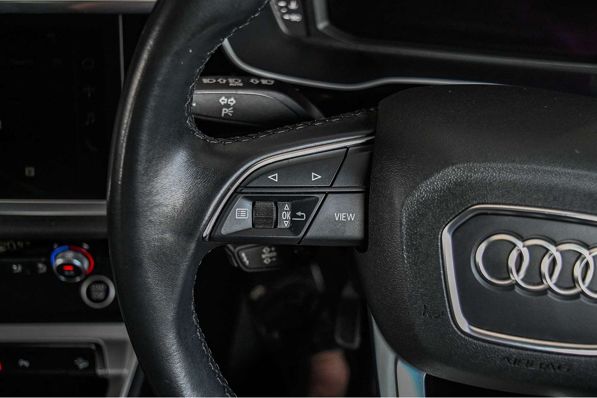 2023 Audi Q3 35 TFSI S line F3