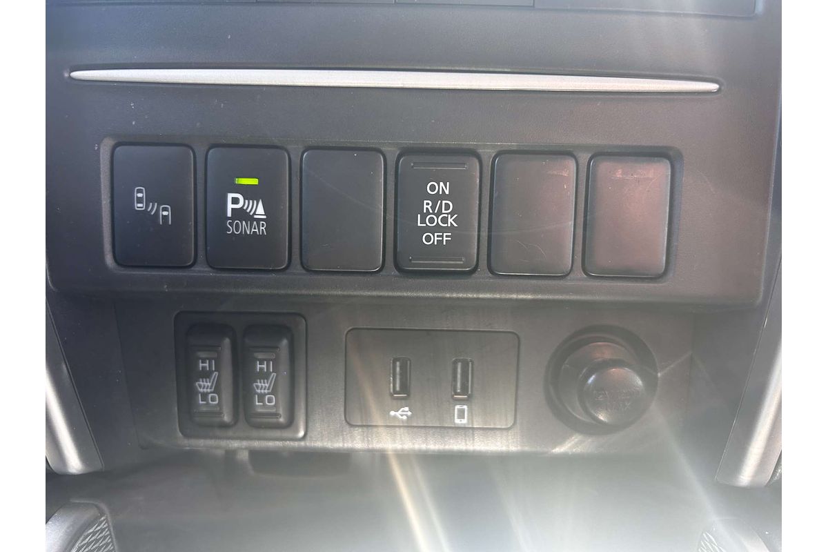 2022 Mitsubishi Triton GSR MR 4X4