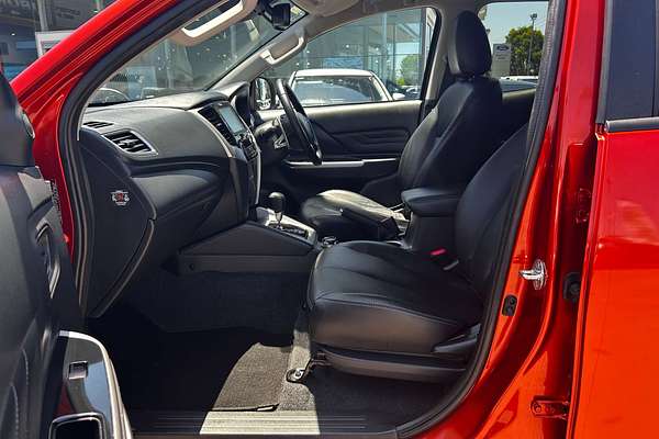 2022 Mitsubishi Triton GSR MR 4X4