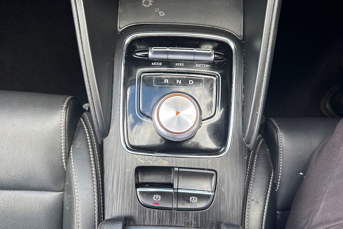 2021 MG ZS EV Essence AZS1