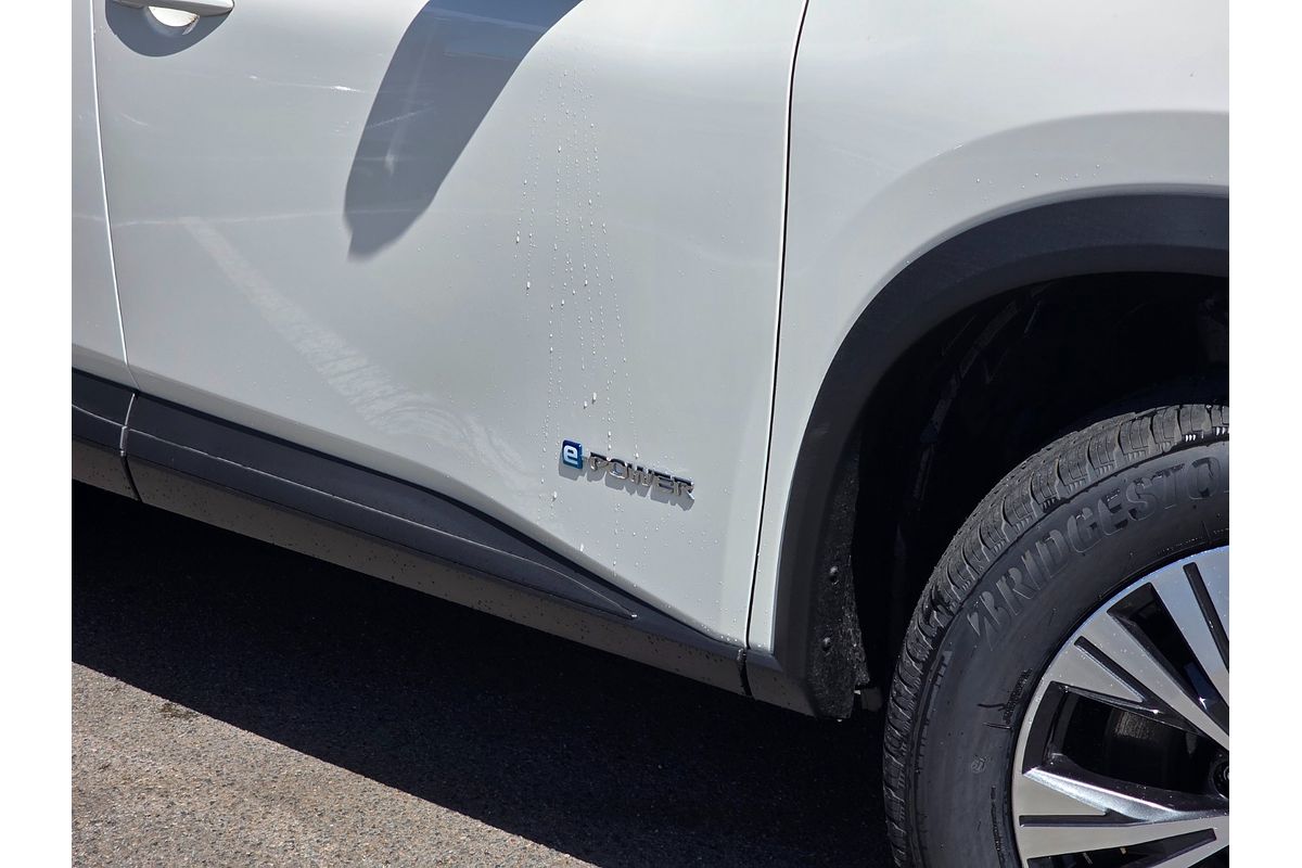 2025 Nissan X-TRAIL ST-L e-POWER T33