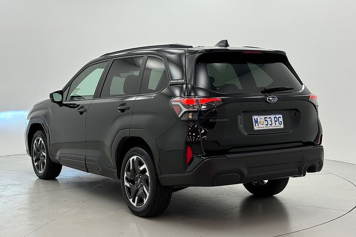 2025 Subaru Forester Touring S6