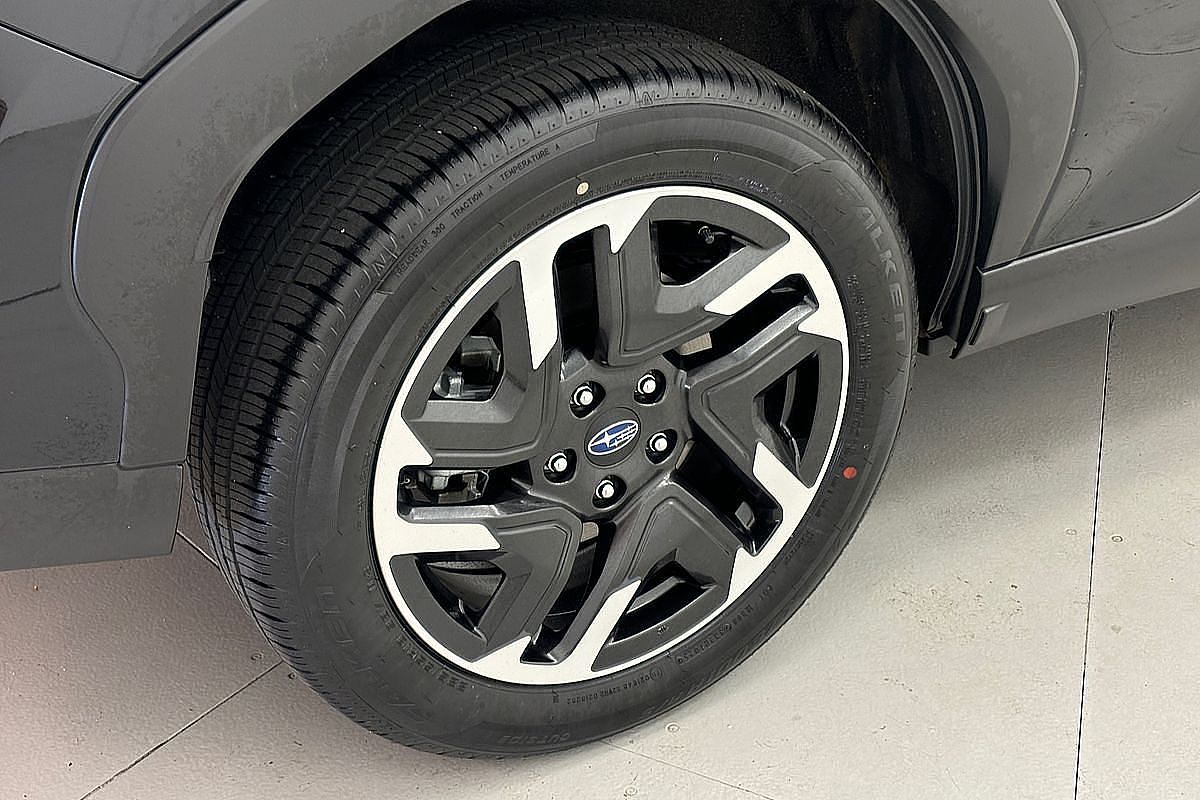 2025 Subaru Forester Touring S6