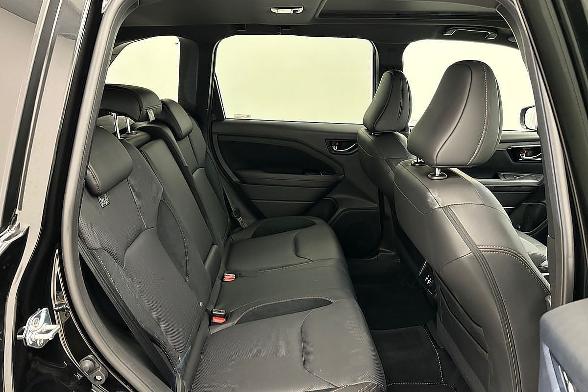 2025 Subaru Forester Touring S6