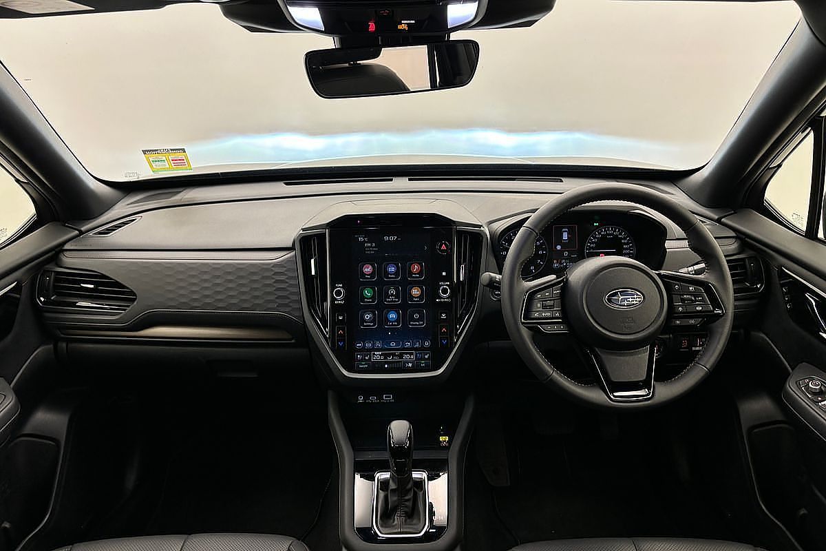 2025 Subaru Forester Touring S6