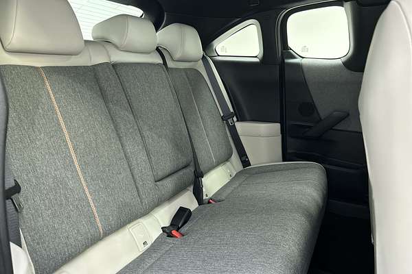 2022 Mazda MX-30 G20e Touring DR Series