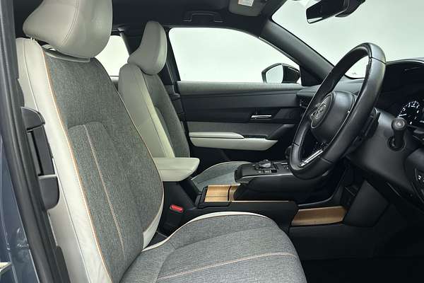 2022 Mazda MX-30 G20e Touring DR Series