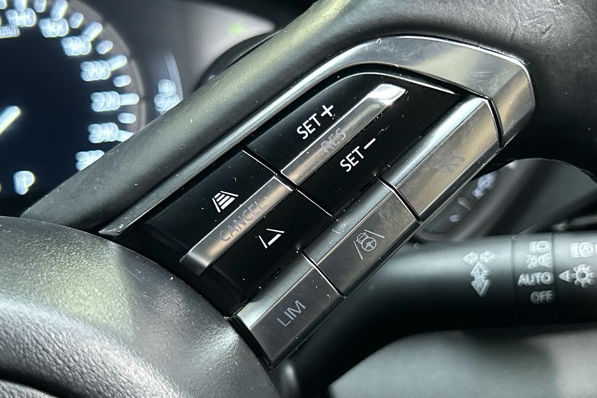 2022 Mazda MX-30 G20e Touring DR Series