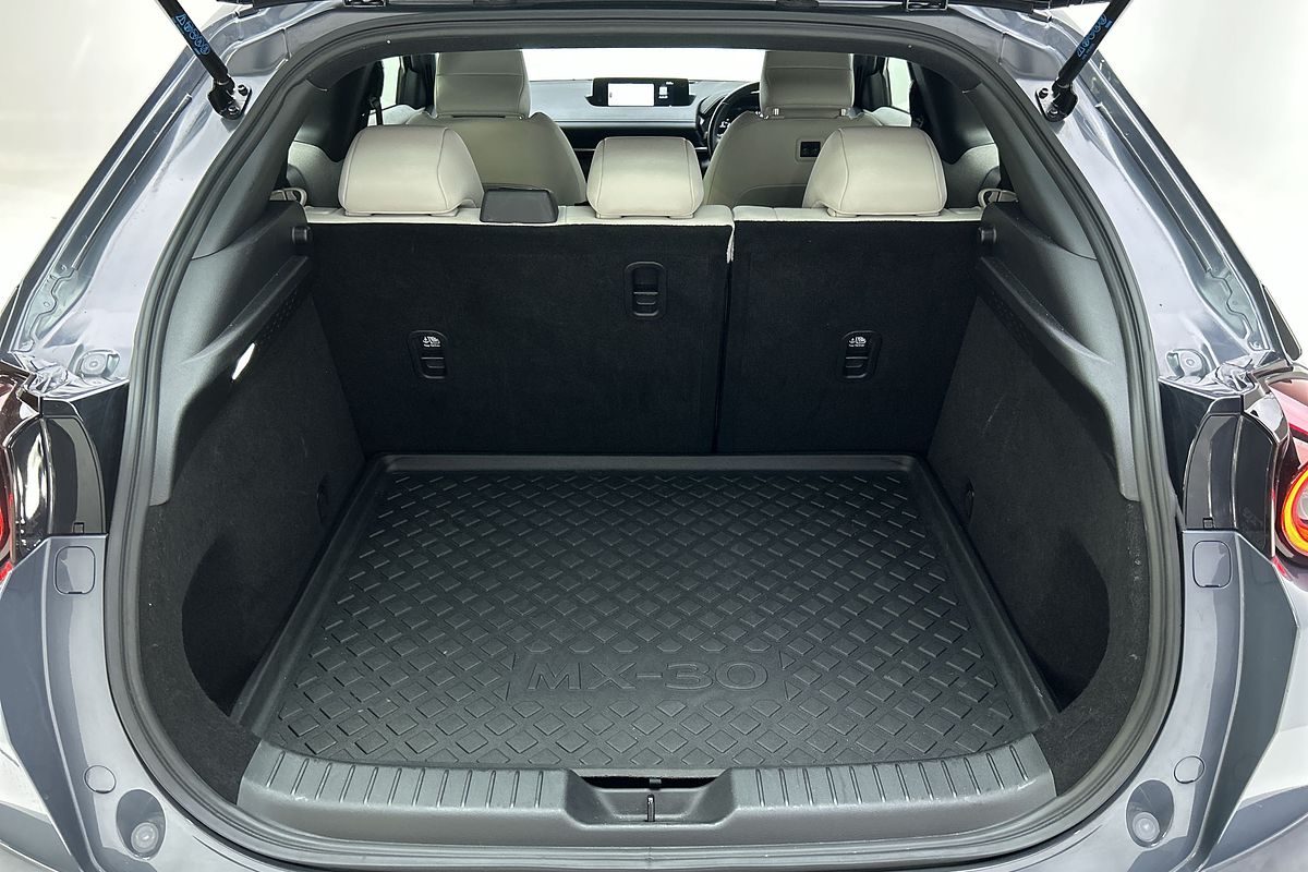 2022 Mazda MX-30 G20e Touring DR Series