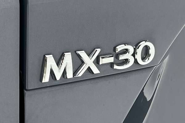2022 Mazda MX-30 G20e Touring DR Series