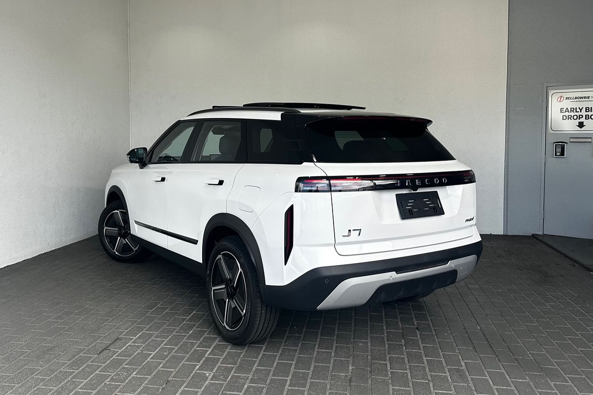 2025 Jaecoo J7 SHS Summit