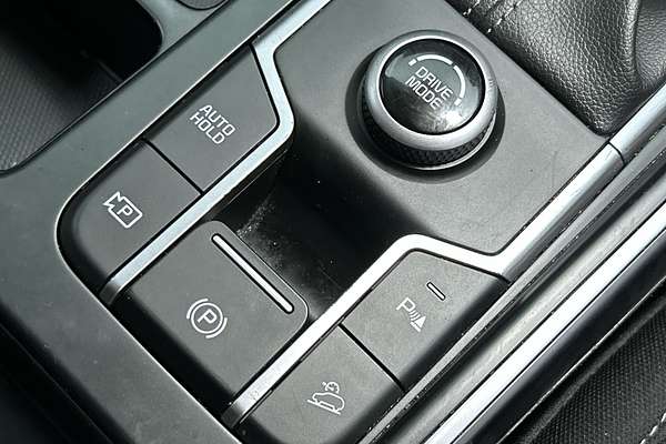 2022 Kia Sorento Sport MQ4