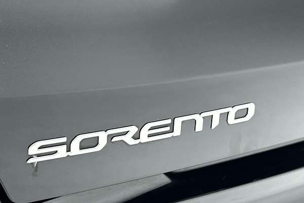 2022 Kia Sorento Sport MQ4