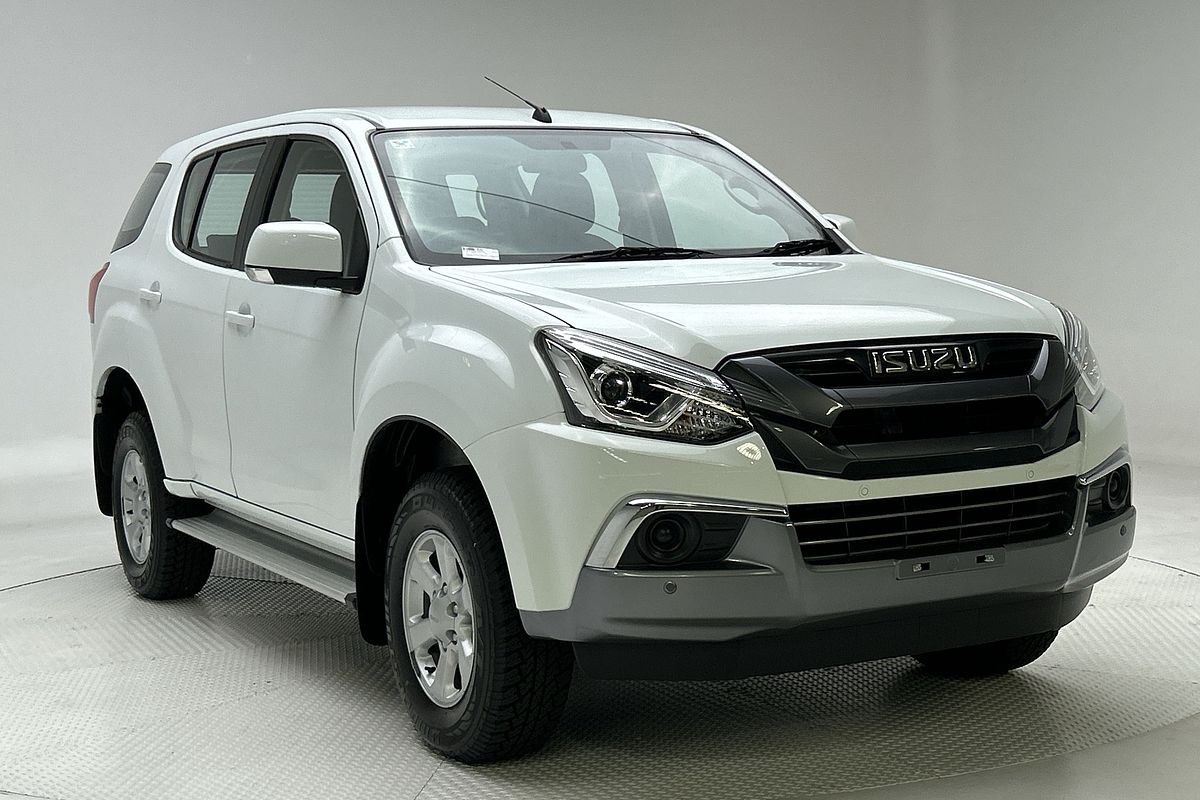 2021 Isuzu MU-X LS-M