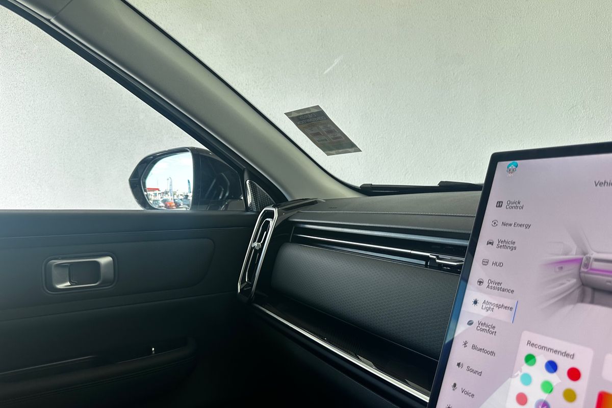 2025 Jaecoo J7 SHS Summit