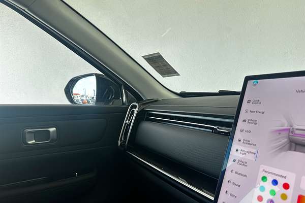 2025 Jaecoo J7 SHS Summit