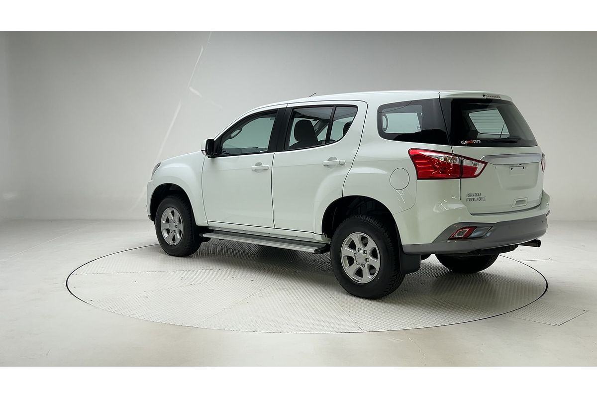 2021 Isuzu MU-X LS-M
