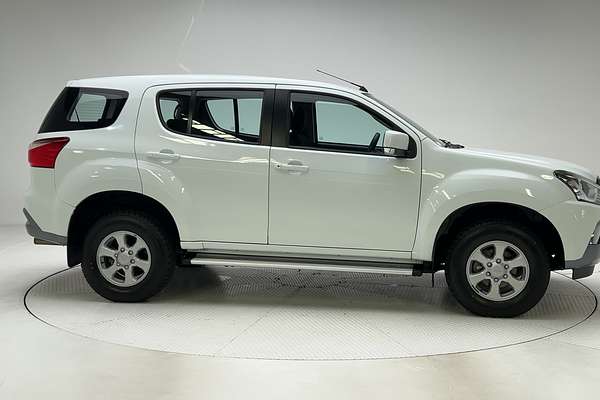 2021 Isuzu MU-X LS-M