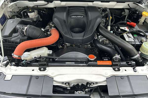 2021 Isuzu MU-X LS-M