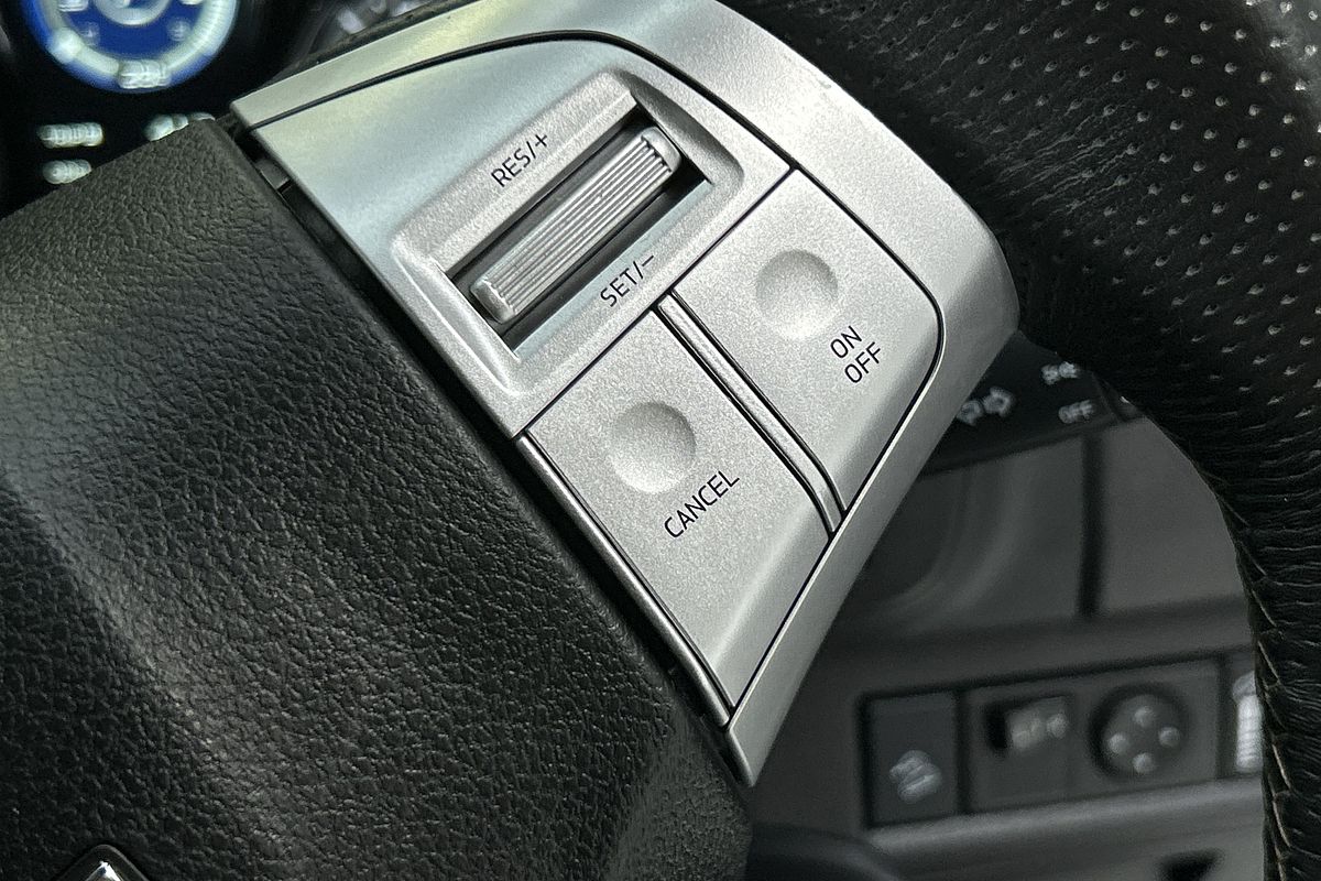 2021 Isuzu MU-X LS-M