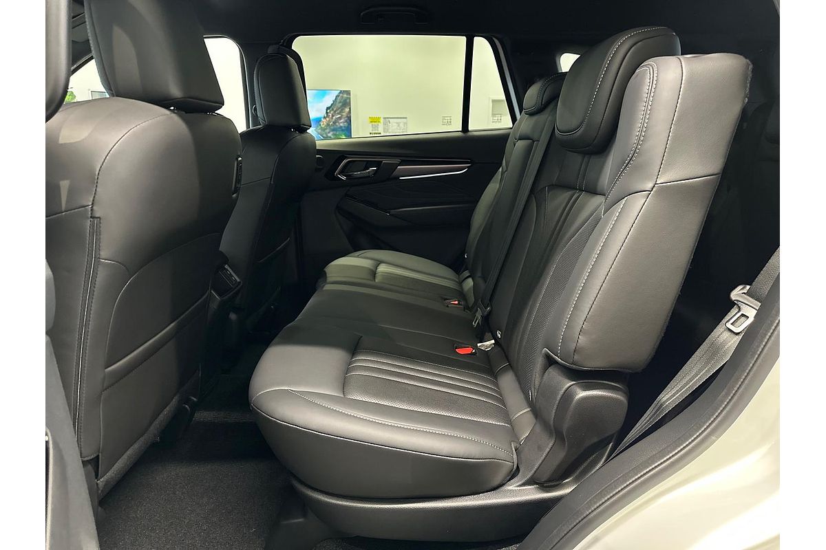 2025 Isuzu MU-X LS-T