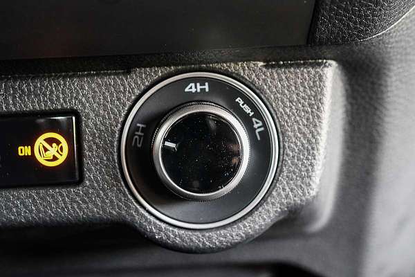 2025 Mazda BT-50 SP TF 4X4