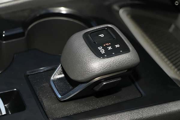 2025 Nissan X-TRAIL ST T33