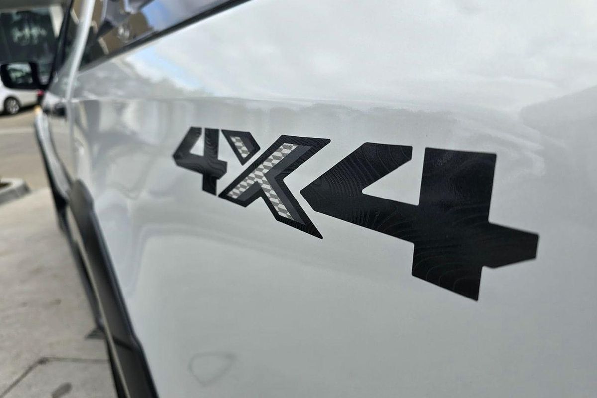 2024 Isuzu D-MAX X-TERRAIN 4X4