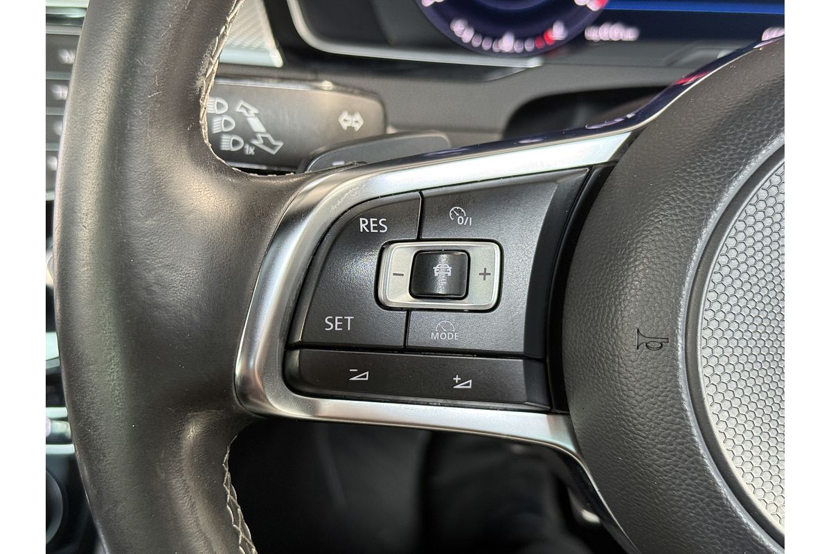 2016 Volkswagen Passat 206TSI R-Line B8