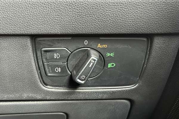 2016 Volkswagen Passat 206TSI R-Line B8