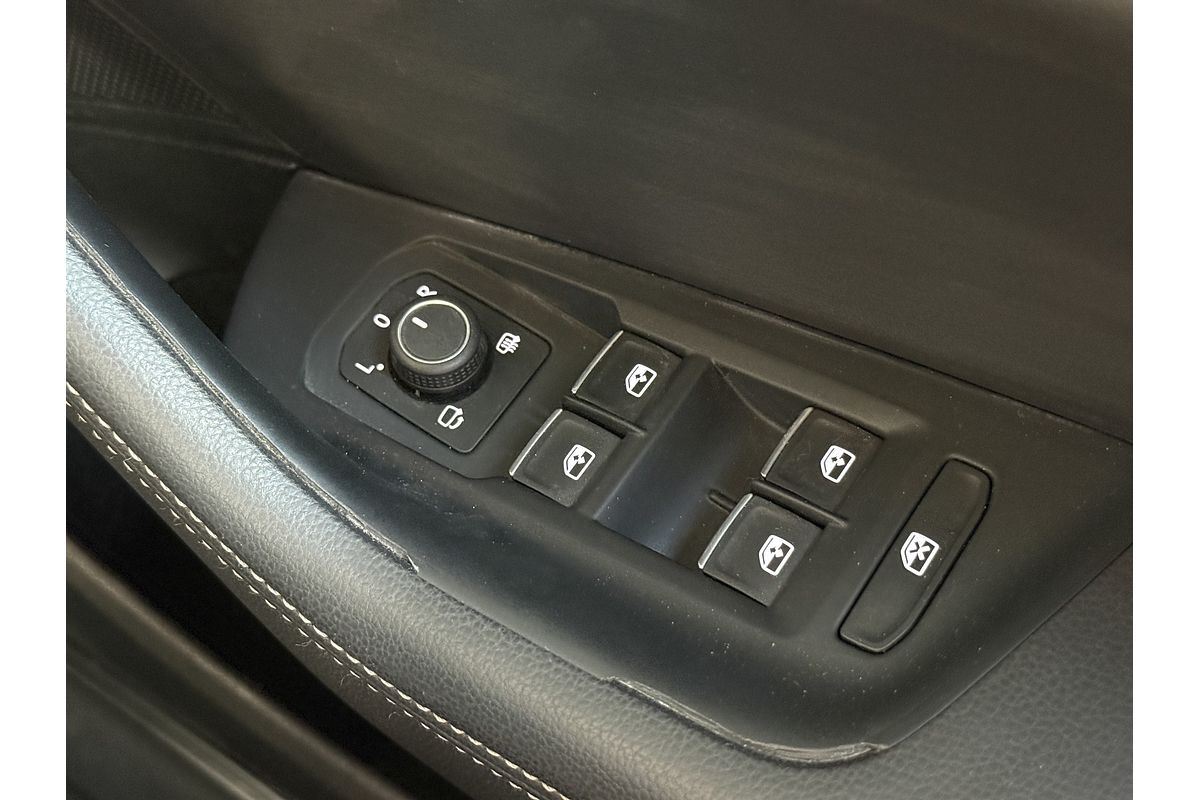 2016 Volkswagen Passat 206TSI R-Line B8