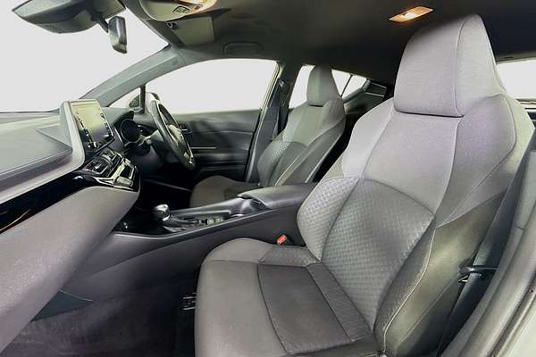 2023 Toyota C-HR GXL NGX10R