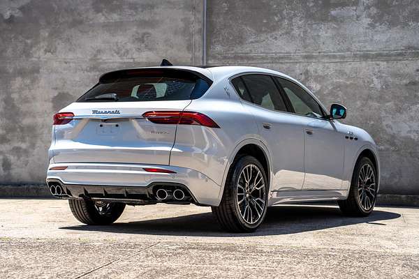 2024 Maserati Grecale GT M182