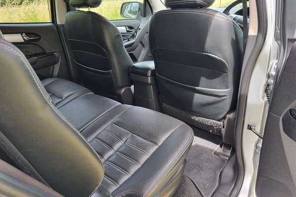 2018 Isuzu MU-X LS-T