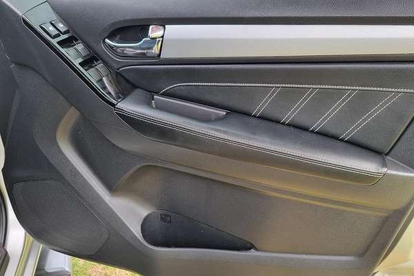 2018 Isuzu MU-X LS-T