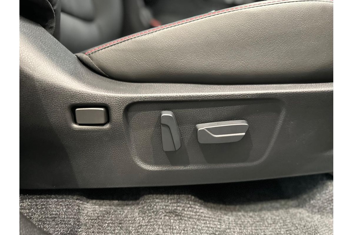 2025 Isuzu D-MAX X-TERRAIN 4X4